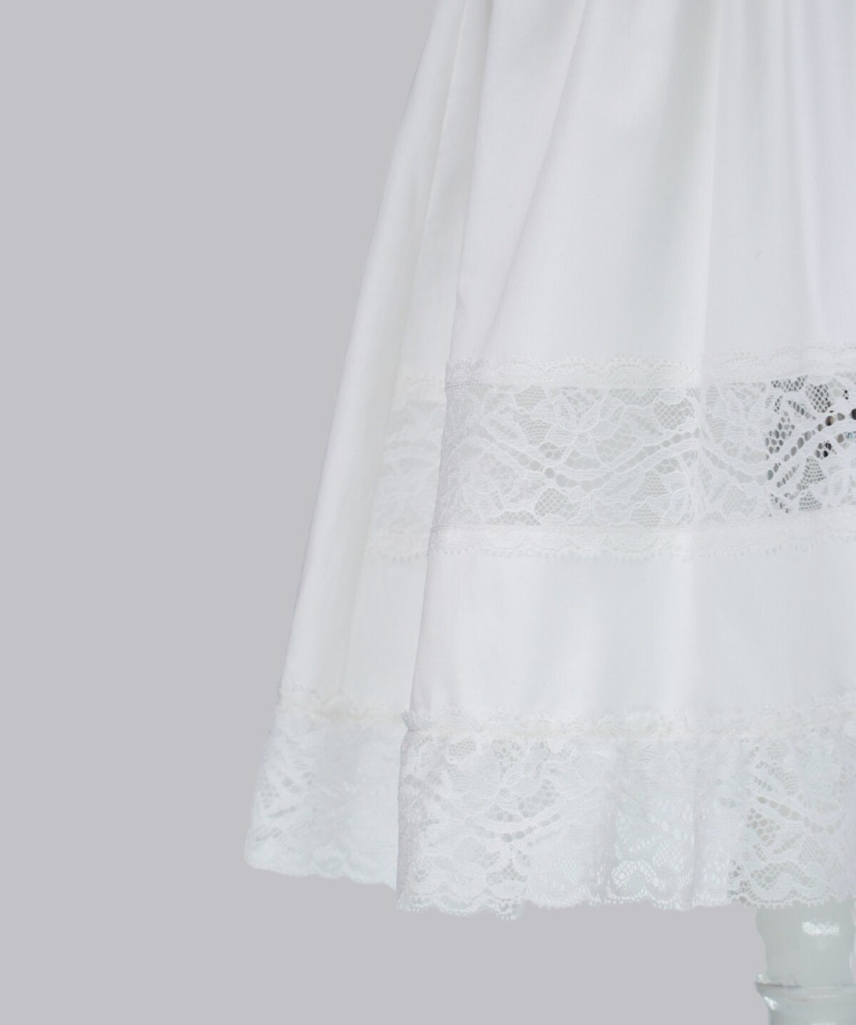 ÖZEL GÜN EL NAKIŞLI ELBİSE