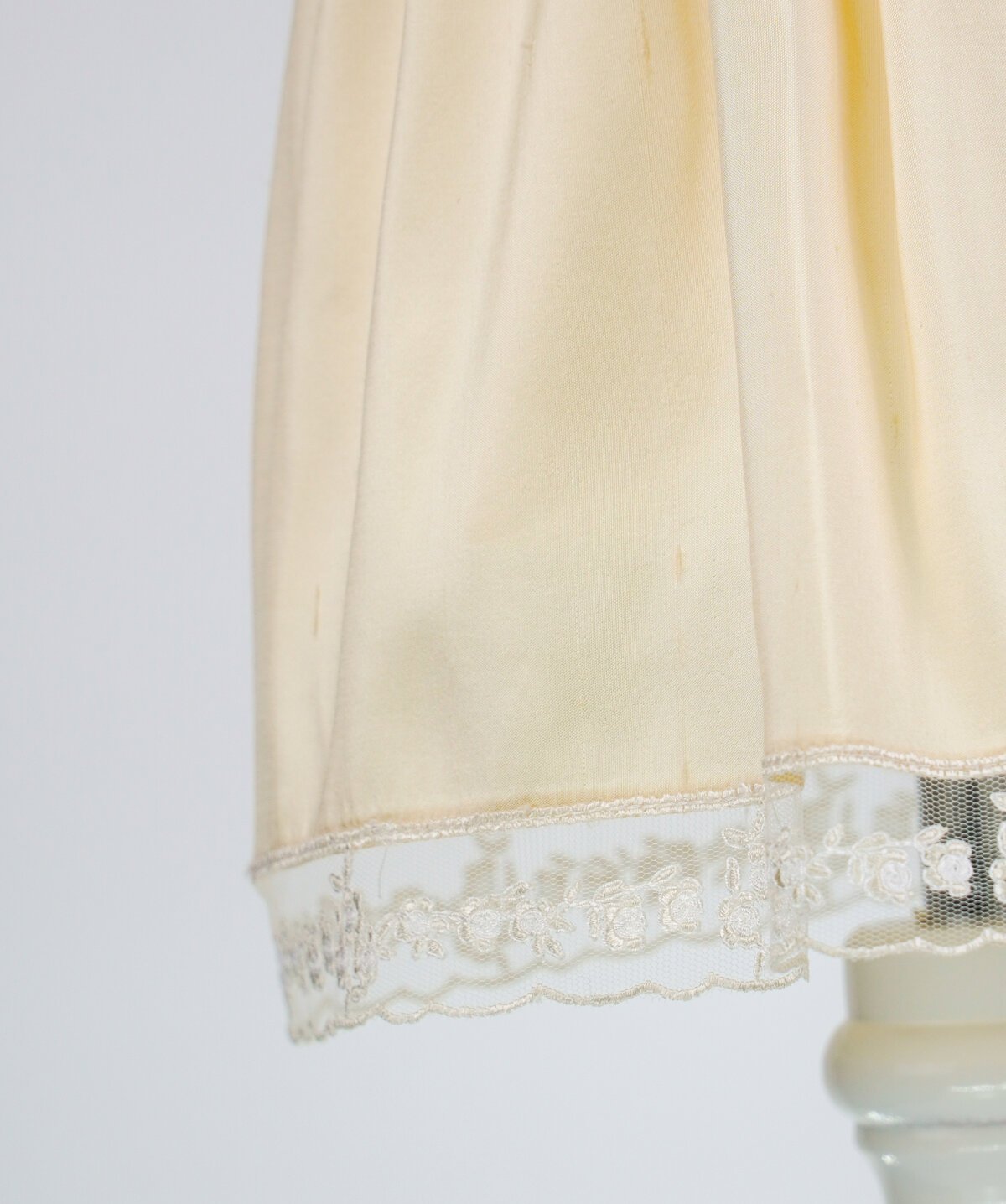 ÖZEL GÜN EL NAKIŞLI ELBİSE