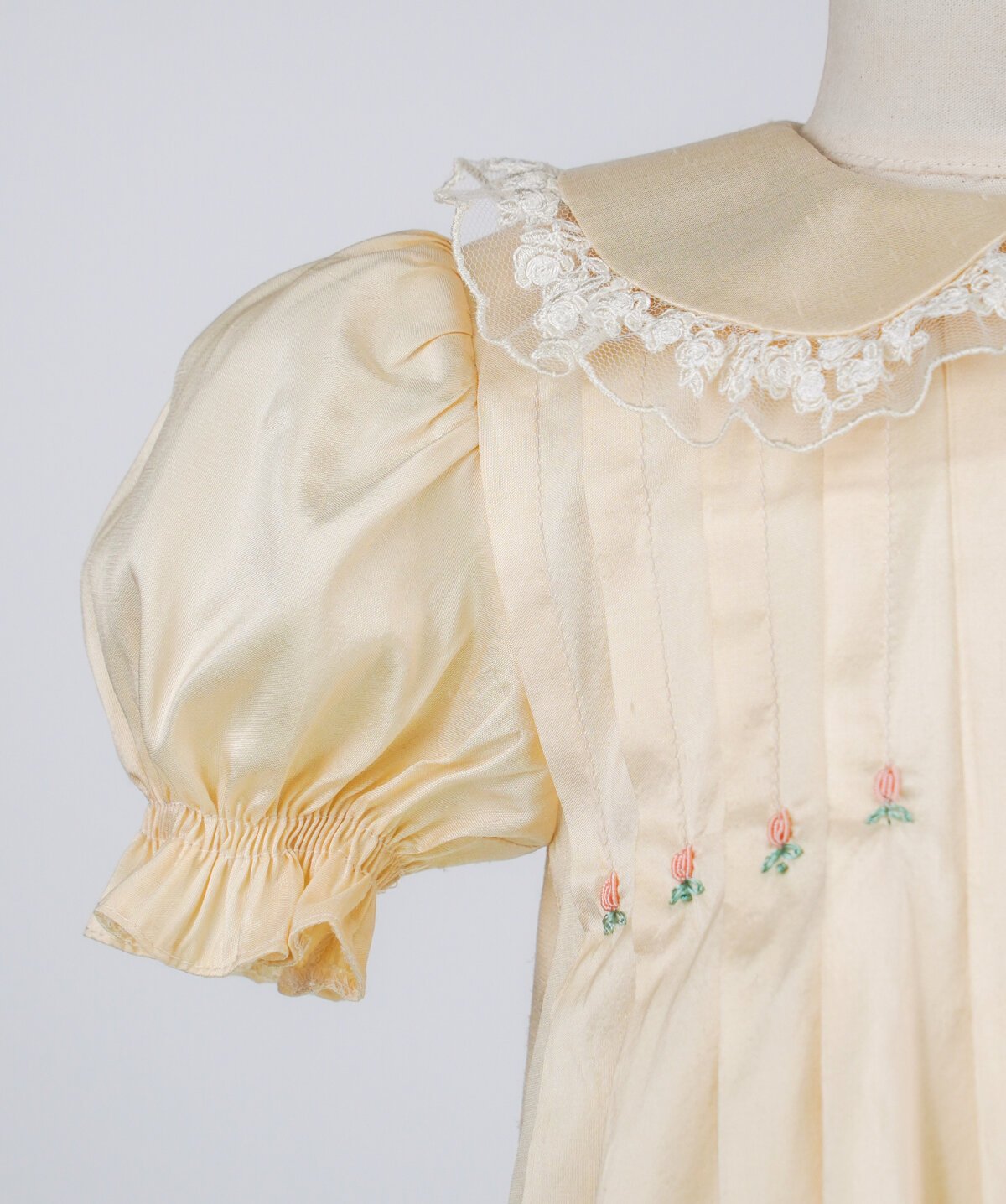 ÖZEL GÜN EL NAKIŞLI ELBİSE