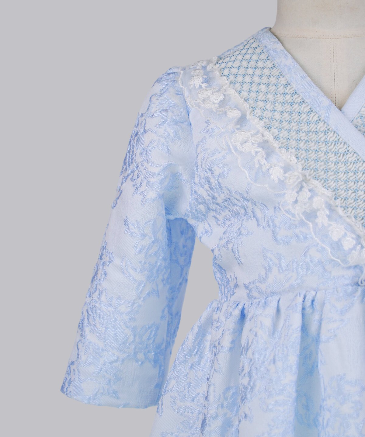 ÖZEL GÜN EL NAKIŞLI ELBİSE